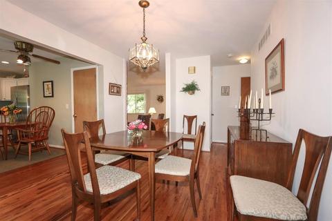 304 Forest Ave, Wyoming, OH 45215 photo 8