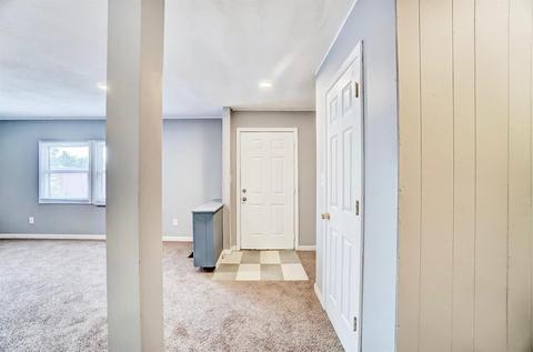 2035 Fifth Ave, Cincinnati, OH 45224 photo 7