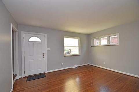 4718 Hardwick Dr, Cincinnati, OH 45238 photo 3