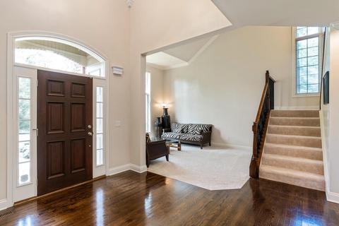 10120 Zig Zag Rd, Blue Ash, OH 45242 photo 2