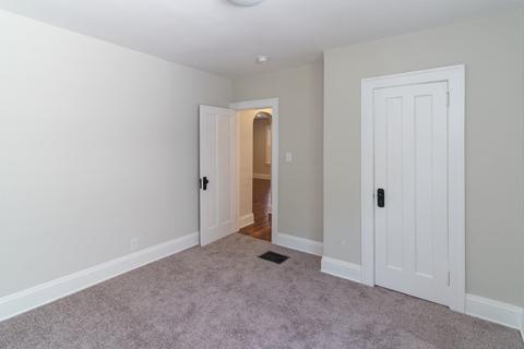 6815 Bramble Ave, Cincinnati, OH 45227 photo 14