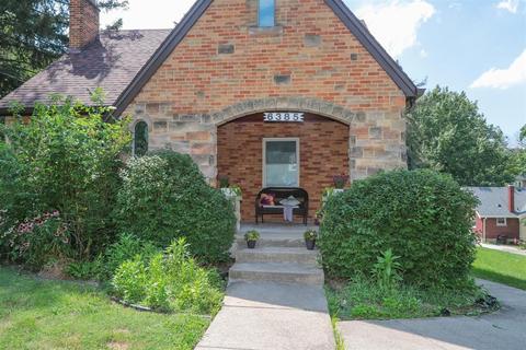 6385 Savannah Ave, Cincinnati, OH 45224 photo 2