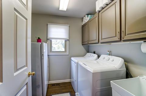 3233 Cooper Rd, Evendale, OH 45241 photo 18