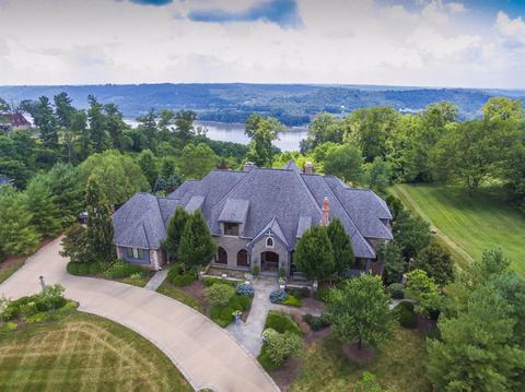 7855 Ayers Rd, Cincinnati, OH 45255 photo 2