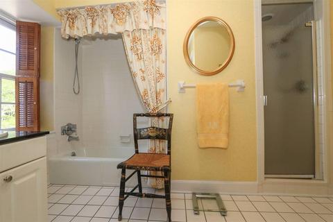 2898 Alpine Ter, Cincinnati, OH 45208 photo 27