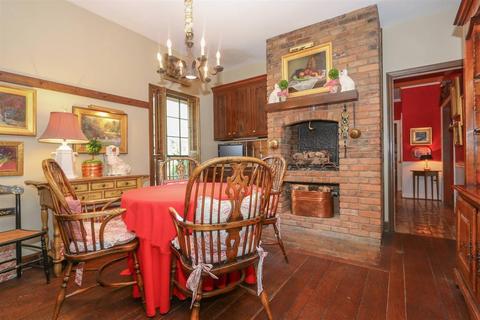 2898 Alpine Ter, Cincinnati, OH 45208 photo 19