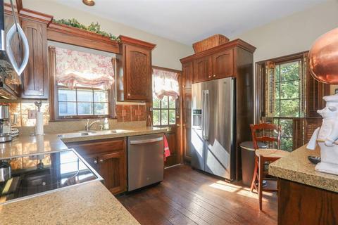 2898 Alpine Ter, Cincinnati, OH 45208 photo 15