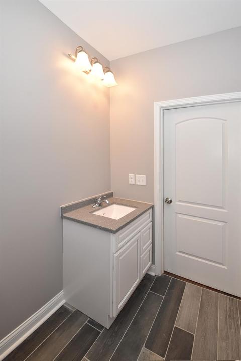 1532 Ruth Ave, Cincinnati, OH 45207 photo 19
