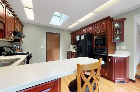 1133 Galbraith Rd, Cincinnati, OH 45224 photo 4