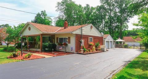 4268 Larma Ln, Cincinnati, OH 45245 photo 2