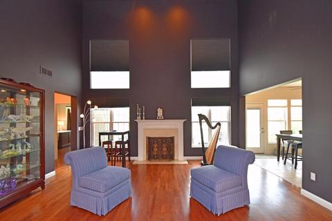 653 Hyacinth Rd, Cincinnati, OH 45245 photo 23