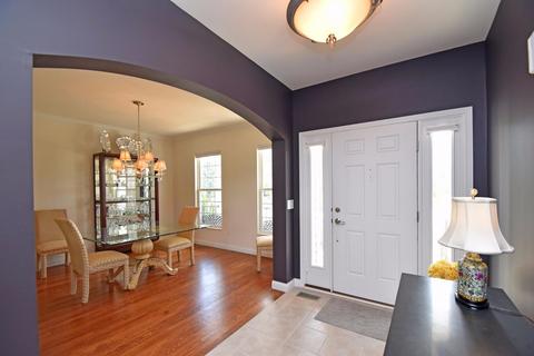 653 Hyacinth Rd, Cincinnati, OH 45245 photo 12