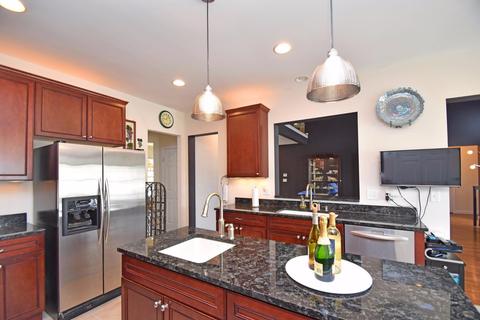 653 Hyacinth Rd, Cincinnati, OH 45245 photo 36