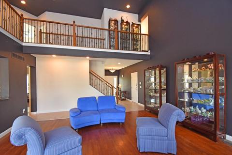653 Hyacinth Rd, Cincinnati, OH 45245 photo 27