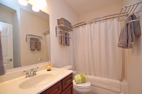 653 Hyacinth Rd, Cincinnati, OH 45245 photo 57