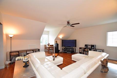 653 Hyacinth Rd, Cincinnati, OH 45245 photo 48