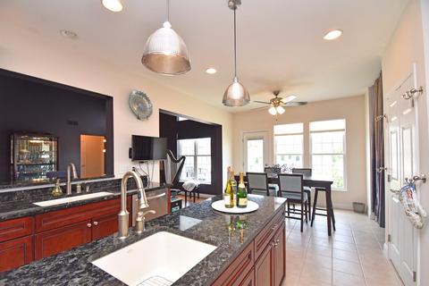 653 Hyacinth Rd, Cincinnati, OH 45245 photo 32