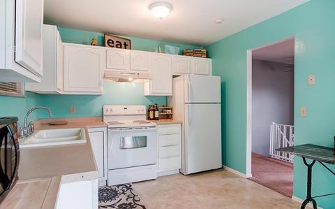 5627 Sheed Rd, Cincinnati, OH 45247 photo 8