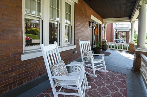 2867 Observatory Ave, Cincinnati, OH 45208 photo 3