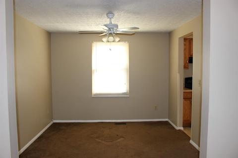 1451 Longacre Dr, Forest Park, OH 45240 photo 3