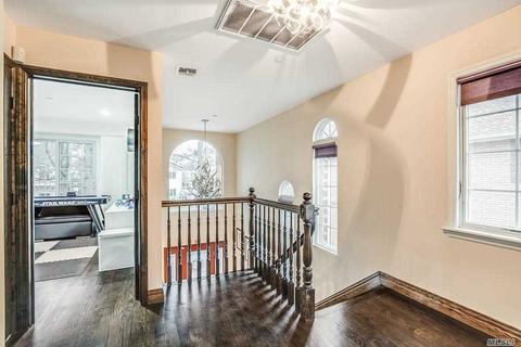 7678 View Place Dr, Cincinnati, OH 45224 photo 23