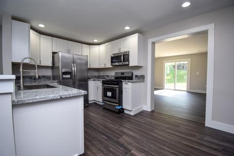 4740 Ebenezer Rd, Cincinnati, OH 45248 photo 5