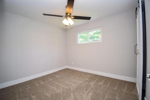 4740 Ebenezer Rd, Cincinnati, OH 45248 photo 18