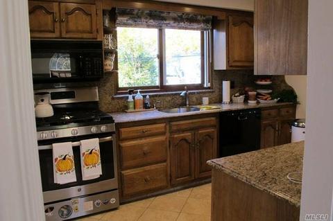 504 Denmark Dr, Cincinnati, OH 45244 photo 13