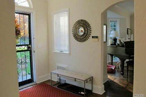 504 Denmark Dr, Cincinnati, OH 45244 photo 1