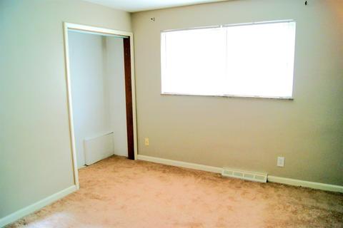 4768 Summerside Rd, Cincinnati, OH 45244 photo 24