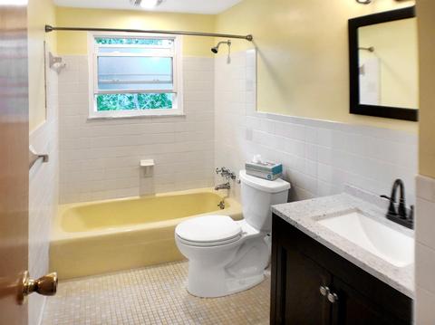10221 Lochcrest Dr, Cincinnati, OH 45231 photo 23