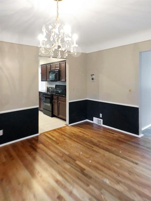 10221 Lochcrest Dr, Cincinnati, OH 45231 photo 8