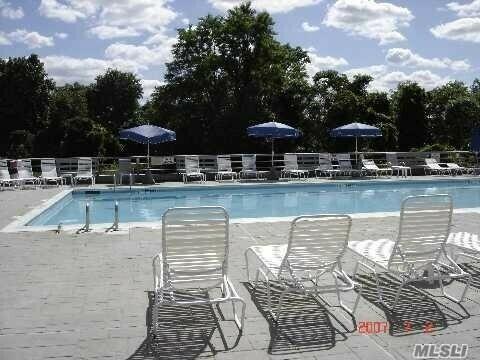 165 Mayview Forest Dr, Woodlawn, OH 45215 photo 41