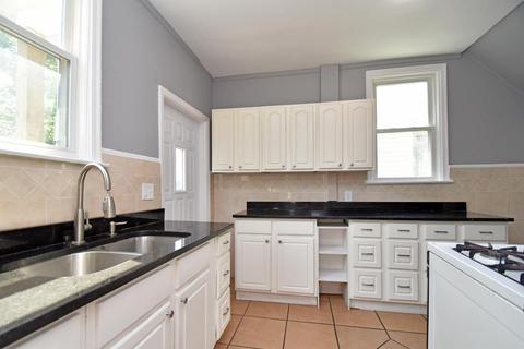 2560 Hackberry St, Cincinnati, OH 45206 photo 18