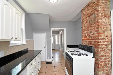 2560 Hackberry St, Cincinnati, OH 45206 photo 20
