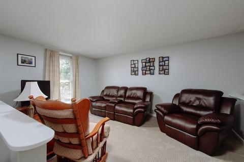 4249 Cannon Gate Dr, Cincinnati, OH 45245 photo 12