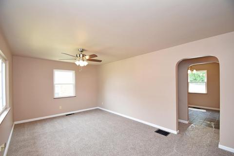1609 Marilyn Ln, Cincinnati, OH 45231 photo 3