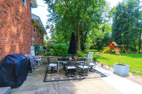 7634 Fairwind Dr, Montgomery, OH 45242 photo 47