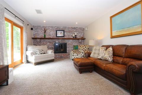 7634 Fairwind Dr, Montgomery, OH 45242 photo 21