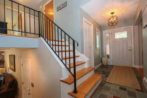 7634 Fairwind Dr, Montgomery, OH 45242 photo 8
