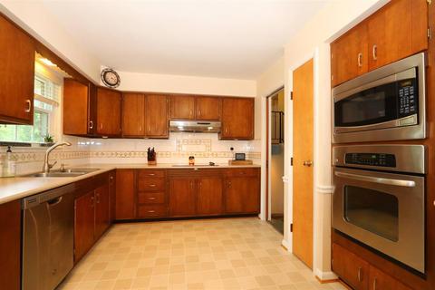 7634 Fairwind Dr, Montgomery, OH 45242 photo 29