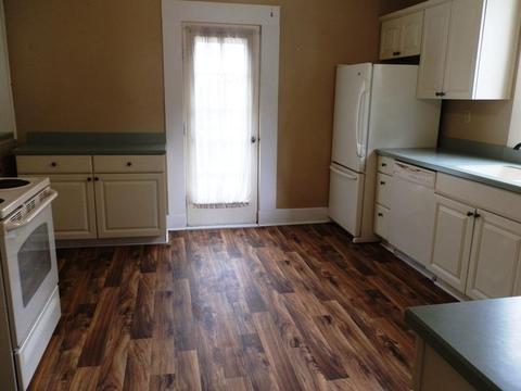 430 Main St, Bainbridge, OH 45612 photo 6