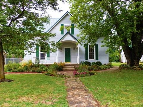 430 Main St, Bainbridge, OH 45612 photo 1