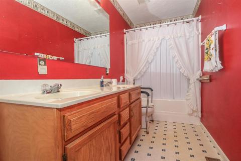 104 Fork Dr, Mount Orab, OH 45154 photo 19