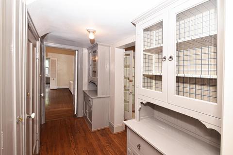 2936 Observatory Ave, Cincinnati, OH 45208 photo 14