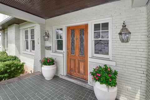 2936 Observatory Ave, Cincinnati, OH 45208 photo 2