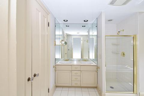 2936 Observatory Ave, Cincinnati, OH 45208 photo 18