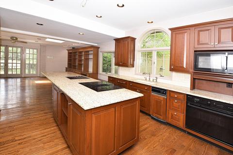 2936 Observatory Ave, Cincinnati, OH 45208 photo 13