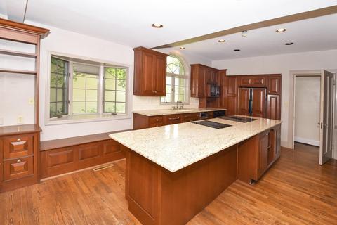 2936 Observatory Ave, Cincinnati, OH 45208 photo 12