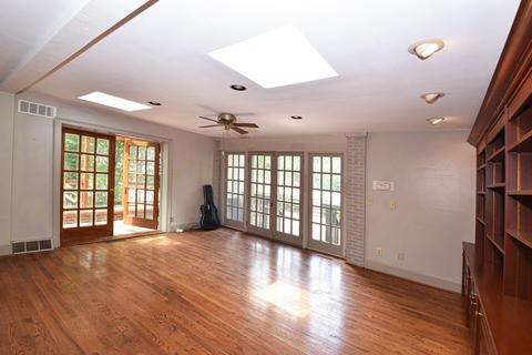 2936 Observatory Ave, Cincinnati, OH 45208 photo 11